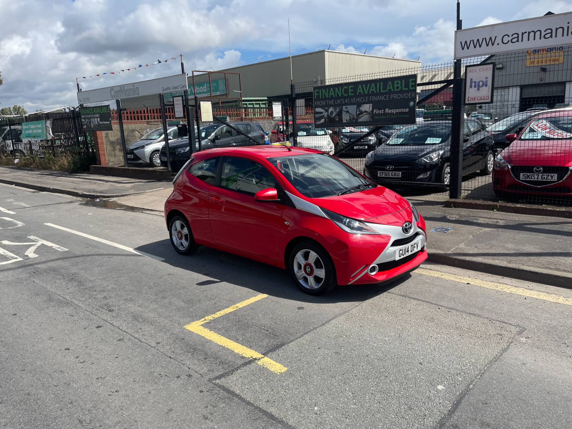 2014/14 Toyota AYGO 1.0 VVT-i X-Play 3dr h/b