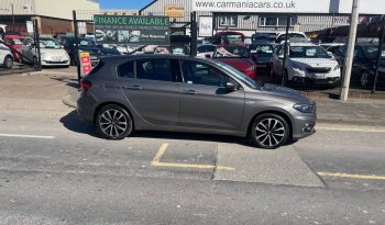 2017/17 Fiat Tipo 1.4 Lounge 5dr h/b full