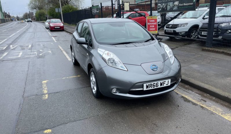 2016/66 Nissan Leaf 80kW Acenta 30kWh 5dr h/b Automatic ELECTRIC full