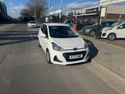 2017/17 Hyundai i10 1.0 SE 5dr h/b full
