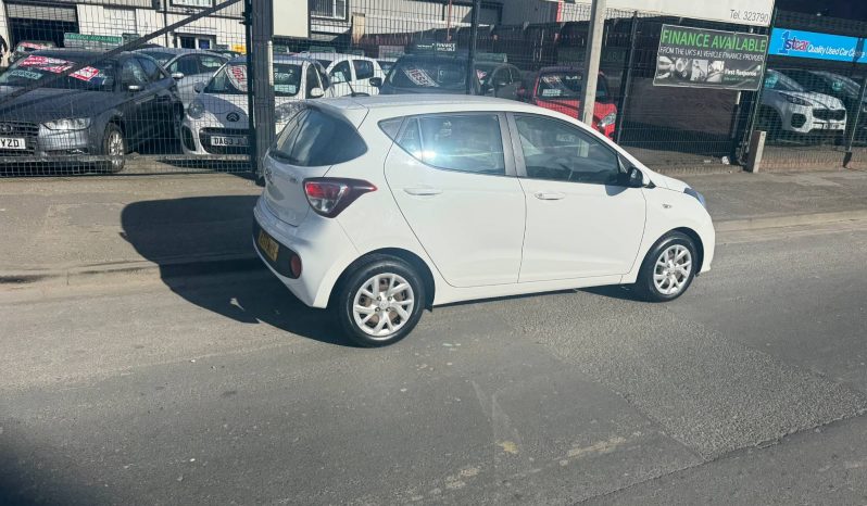 2017/17 Hyundai i10 1.0 SE 5dr h/b full