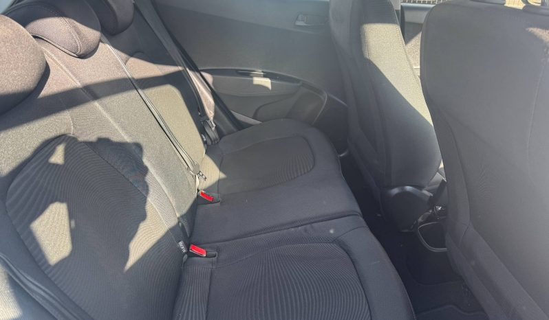 2017/17 Hyundai i10 1.0 SE 5dr h/b full