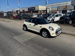 2015/15 MINI 1.5 Cooper D 3dr h/b full