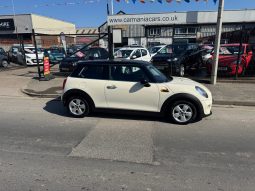 2015/15 MINI 1.5 Cooper D 3dr h/b full