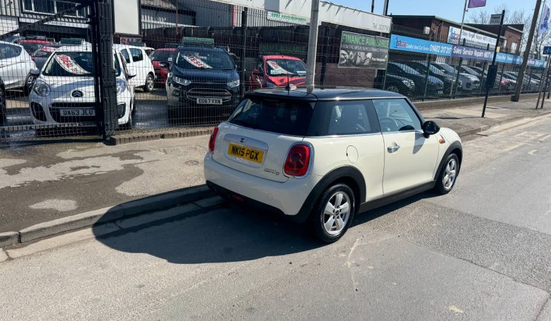 2015/15 MINI 1.5 Cooper D 3dr h/b full