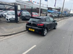 2015/65 Renault Clio 1.5 dCi 90 Dynamique Nav 5dr h/b full