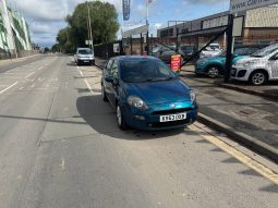 2013/63 Fiat Punto 1.4 Easy 5dr h/b full