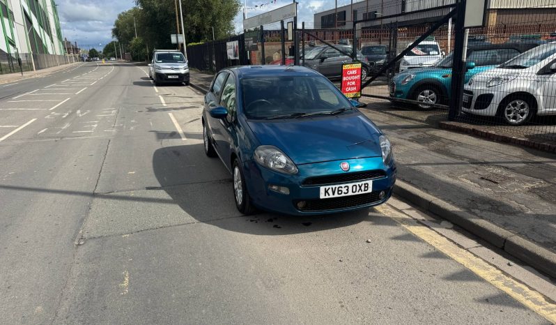 2013/63 Fiat Punto 1.4 Easy 5dr h/b full
