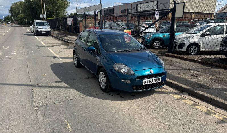 2013/63 Fiat Punto 1.4 Easy 5dr h/b full