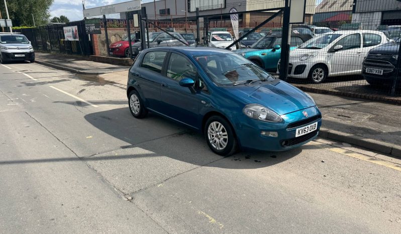 2013/63 Fiat Punto 1.4 Easy 5dr h/b full
