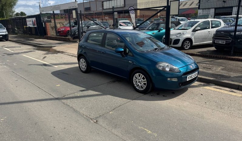 2013/63 Fiat Punto 1.4 Easy 5dr h/b full