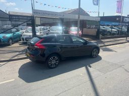 2018/68 Volvo V40 T2 [122] Momentum Nav Plus 5dr h/b full