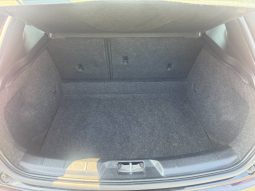 2018/68 Volvo V40 T2 [122] Momentum Nav Plus 5dr h/b full