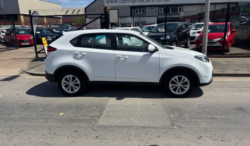 2017/67 MG GS 1.5 TGI Excite 5dr SUV full
