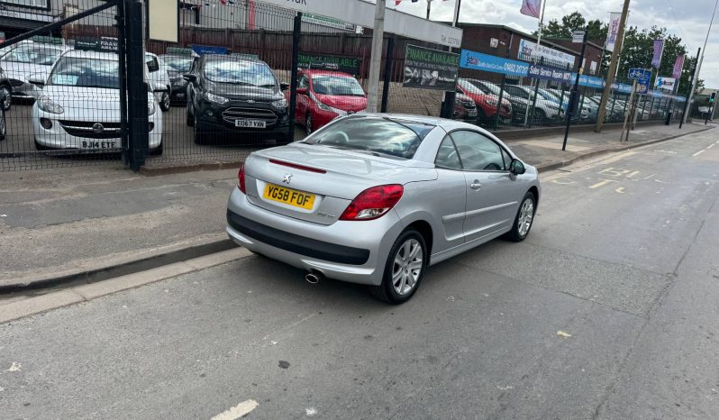 2008/58 Peugeot 207CC 1.6 16V Sport 2dr Convertible full