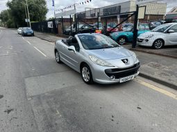 2008/58 Peugeot 207CC 1.6 16V Sport 2dr Convertible full