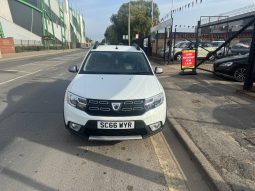 2016/66 Dacia Sandero Stepway 1.5 DCi Ambiance 5dr SUV (Facelift) full