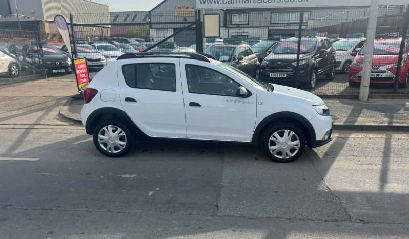 2016/66 Dacia Sandero Stepway 1.5 DCi Ambiance 5dr SUV (Facelift) full