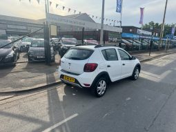 2016/66 Dacia Sandero Stepway 1.5 DCi Ambiance 5dr SUV (Facelift) full