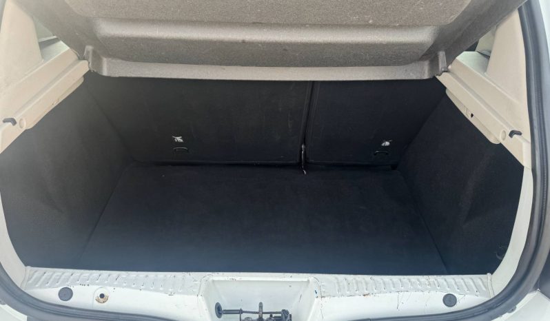 2016/66 Dacia Sandero Stepway 1.5 DCi Ambiance 5dr SUV (Facelift) full