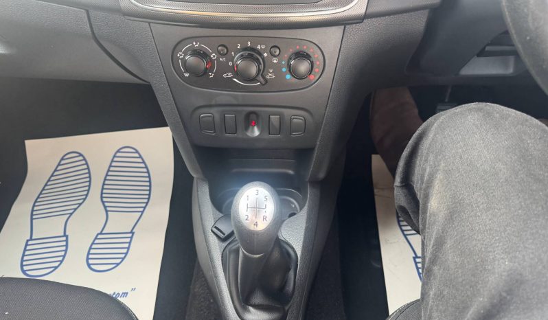 2016/66 Dacia Sandero Stepway 1.5 DCi Ambiance 5dr SUV (Facelift) full