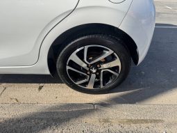 2016/66 Peugeot 108 1.2 PureTech Allure 5dr h/b full