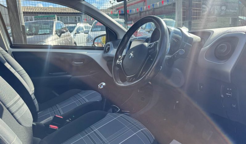2016/66 Peugeot 108 1.2 PureTech Allure 5dr h/b full
