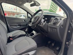 2016/16 Renault Captur 1.5 DCi (90) Dynamique NAV 5dr SUV full
