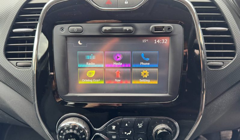 2016/16 Renault Captur 1.5 DCi (90) Dynamique NAV 5dr SUV full