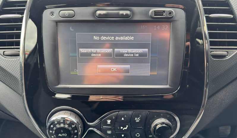 2016/16 Renault Captur 1.5 DCi (90) Dynamique NAV 5dr SUV full