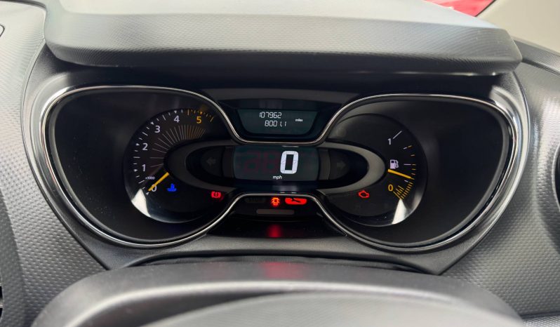 2016/16 Renault Captur 1.5 DCi (90) Dynamique NAV 5dr SUV full