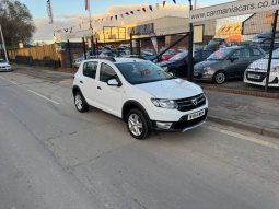 2014/64 Dacia Sandero Stepway 1.5 dCi Laureate 5dr SUV full