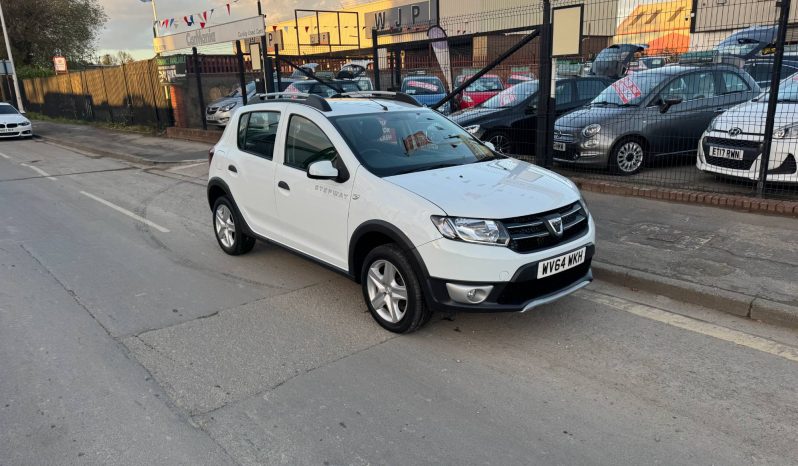 2014/64 Dacia Sandero Stepway 1.5 dCi Laureate 5dr SUV full