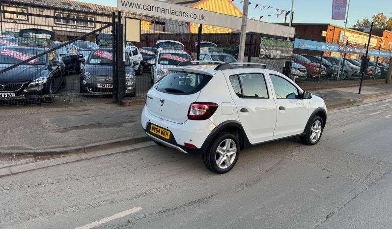 2014/64 Dacia Sandero Stepway 1.5 dCi Laureate 5dr SUV full