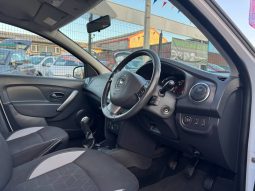 2014/64 Dacia Sandero Stepway 1.5 dCi Laureate 5dr SUV full