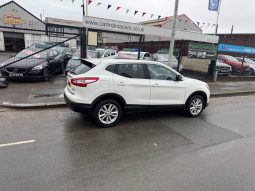 2014/64 Nissan Qashqai 1.5 dCi Acenta Premium 5dr SUV full