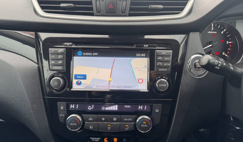 2014/64 Nissan Qashqai 1.5 dCi Acenta Premium 5dr SUV full