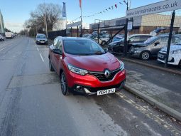 2015/65 Renault Kadjar 1.5 dCi Signature NAV 5dr SUV full