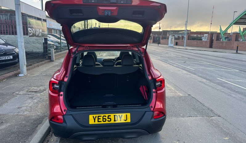 2015/65 Renault Kadjar 1.5 dCi Signature NAV 5dr SUV full