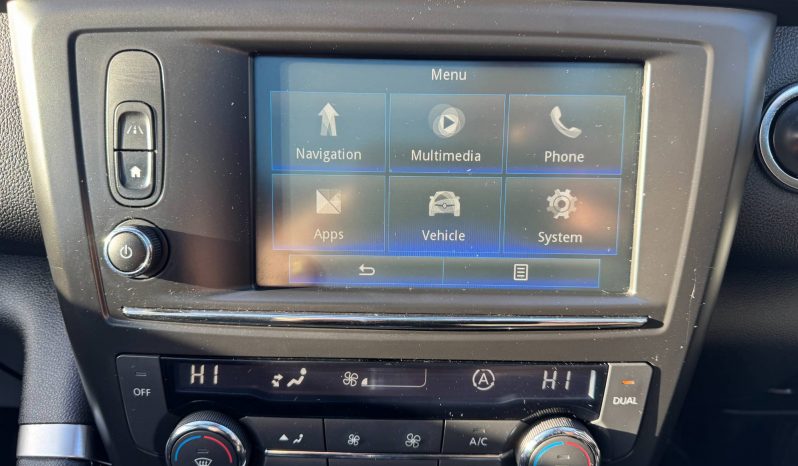 2015/65 Renault Kadjar 1.5 dCi Signature NAV 5dr SUV full