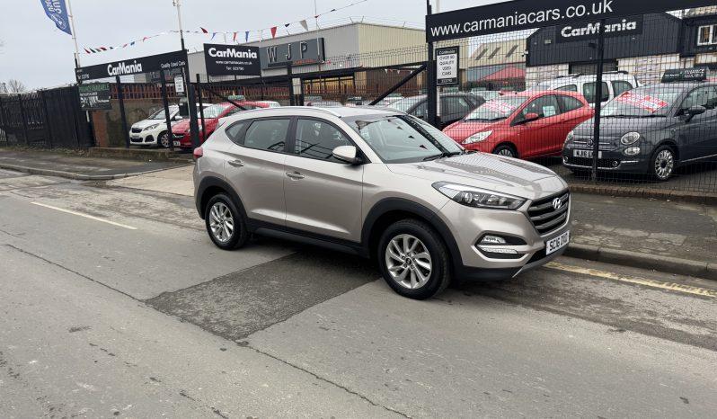 2016/16 Hyundai Tuscon 1.6 GDi Blue Drive SE Nav 5dr 2WD SUV full
