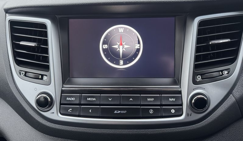 2016/16 Hyundai Tuscon 1.6 GDi Blue Drive SE Nav 5dr 2WD SUV full