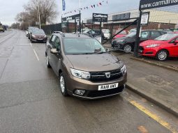 2018/18 Dacia Logan MCV 0.9 TCe Laureate 5dr Estate full