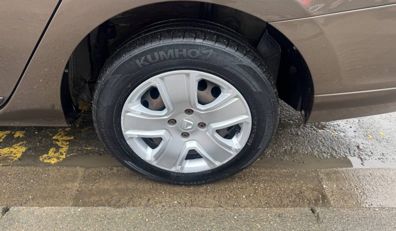 2018/18 Dacia Logan MCV 0.9 TCe Laureate 5dr Estate full