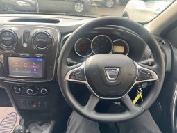 2018/18 Dacia Logan MCV 0.9 TCe Laureate 5dr Estate full