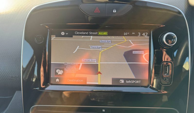 2016/66 Renault Clio 1.5 dCi (90) Dynamique Nav 5dr h/b full