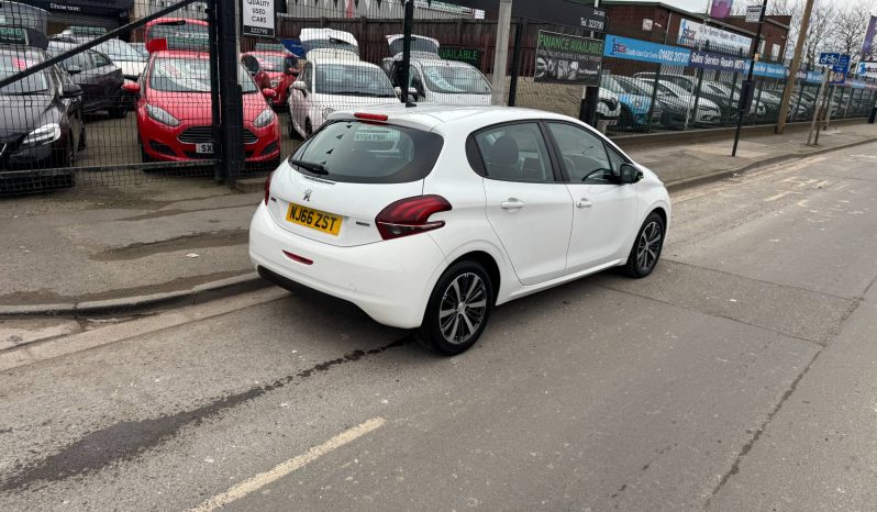 2016/66 Peugeot 208 1.2 PureTech Active Design Lime 5dr h/b full