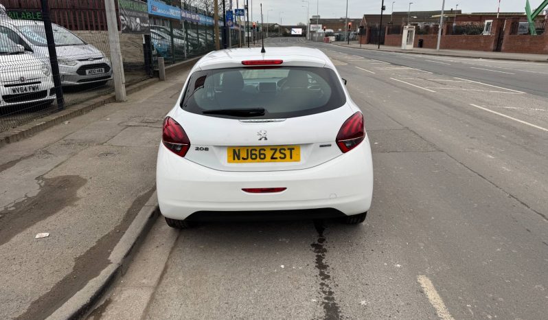 2016/66 Peugeot 208 1.2 PureTech Active Design Lime 5dr h/b full