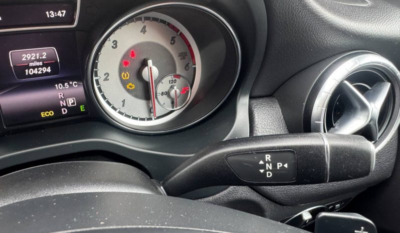 2015/15 Mercedes-Benz CLA 220 CDI Sport 4dr Tip Auto/Paddles full