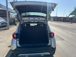 2016/16 Renault Captur 1.5 dCi (90) Signature Nav 5dr SUV full